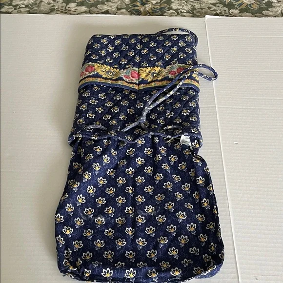 Vera Bradley retired Maison Floral navy blue/yellow Drawstring Backpack - Picture 7 of 11